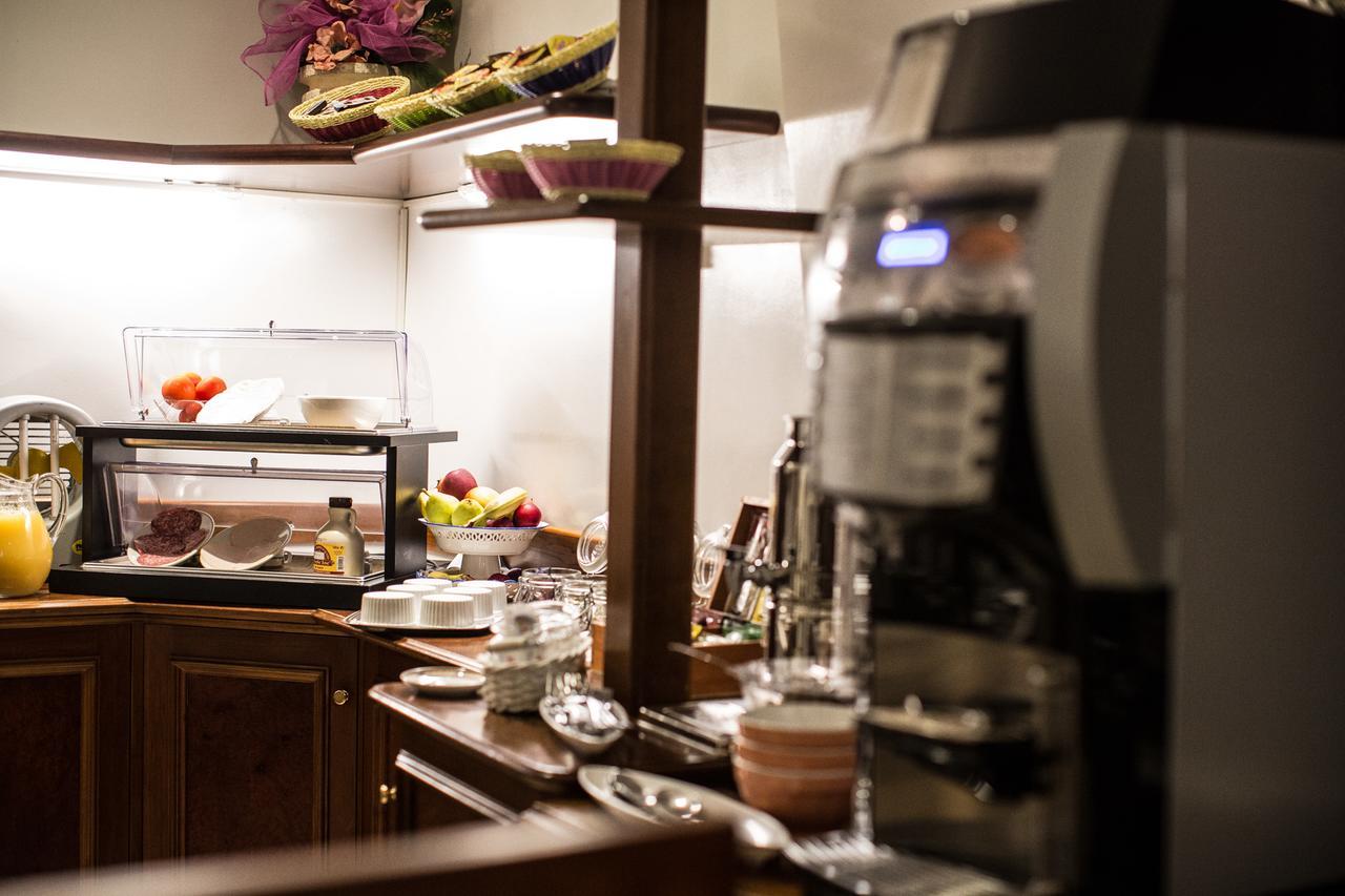 Hotel De Monti Roma Ngoại thất bức ảnh